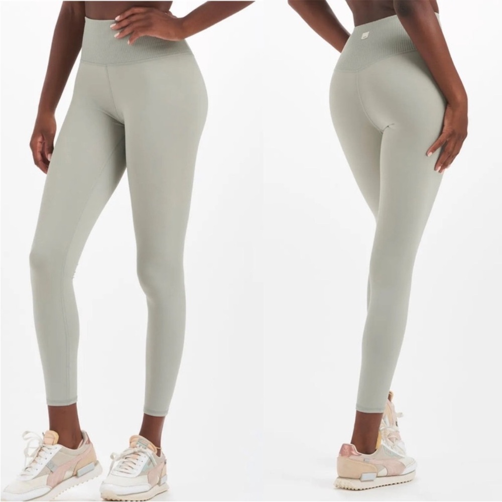 Vuori Ribbed Studio Leggings Eucalyptus